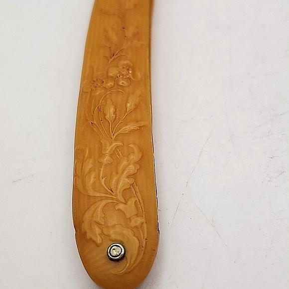 Vintage Clark Bros. Cutlery Co. Straight Razor w/ Case - Picture 5 of 16